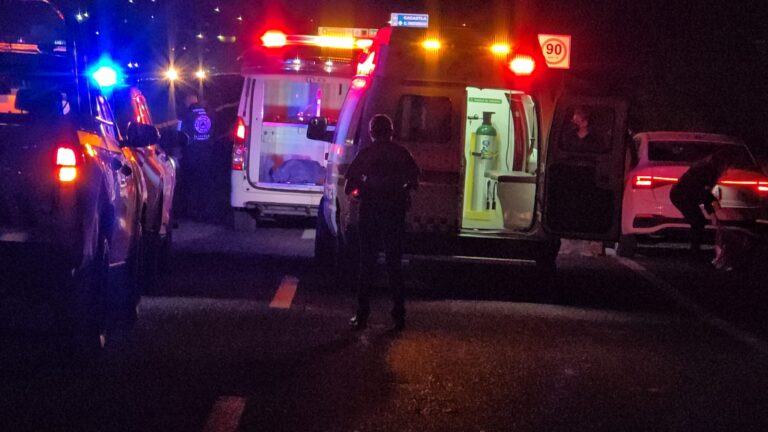 ea6d94fd-3215-440e-879c-34d82b877b2a